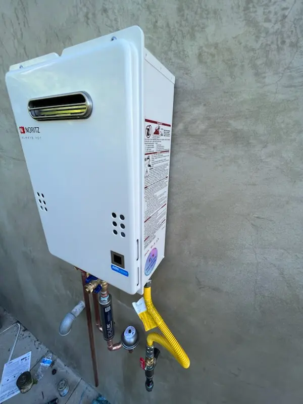 Tankless water heater installation for Senatobia homes
